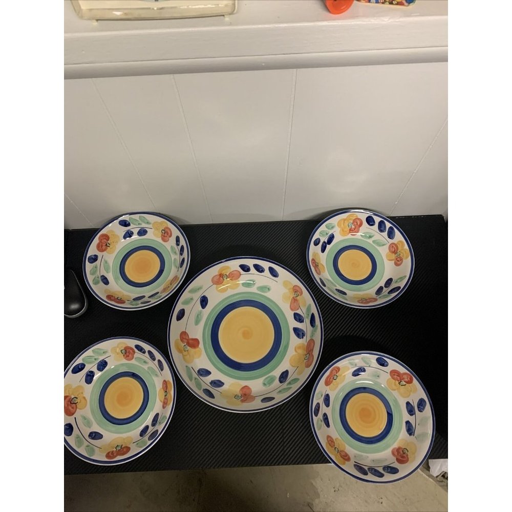 SET OF 5 YELLOW WITH  FRUIT DESIGN  BOWLS  4 8"  1 11”PASTA ALLIED DESIGN